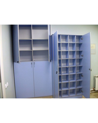 Шкаф и картотека для медицинского центра «Кадуцей»